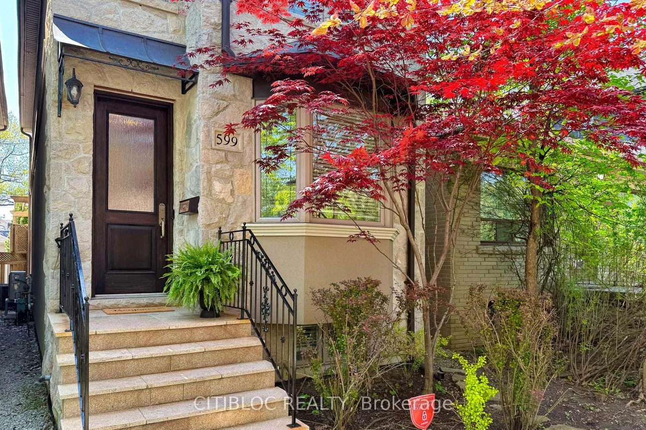 599, Woburn, Bedford Park-Nortown, Toronto