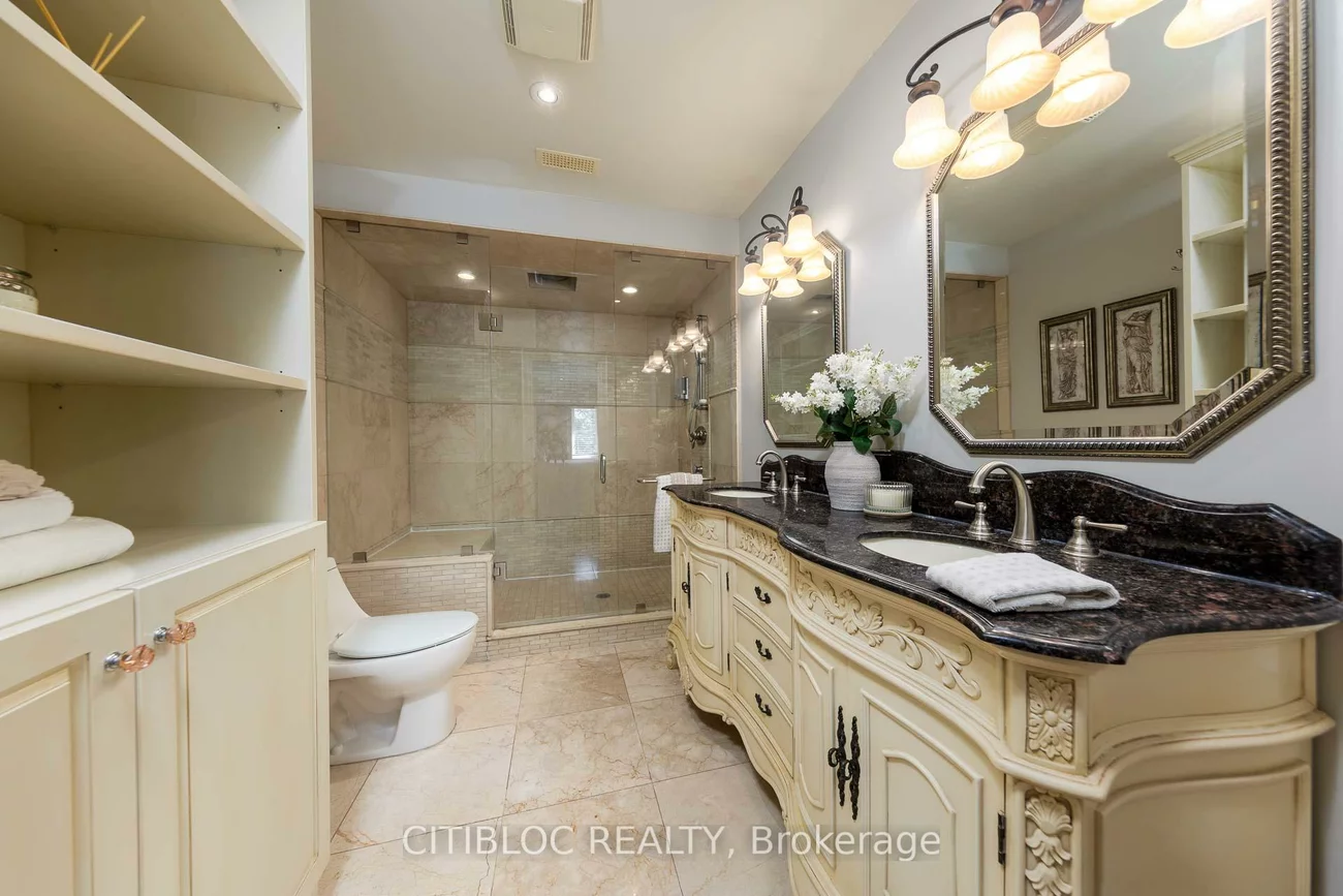 599, Woburn, Bedford Park-Nortown, Toronto
