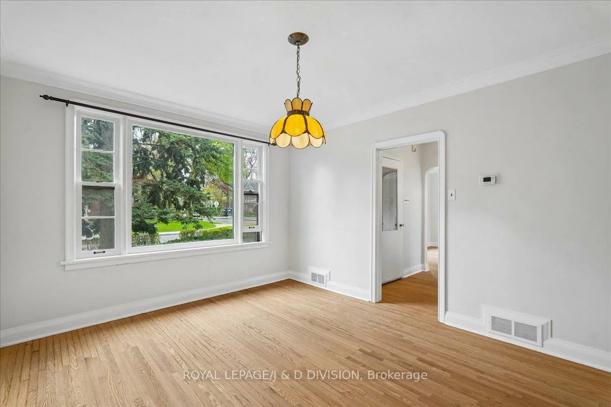 310, Glencairn, Lawrence Park South, Toronto