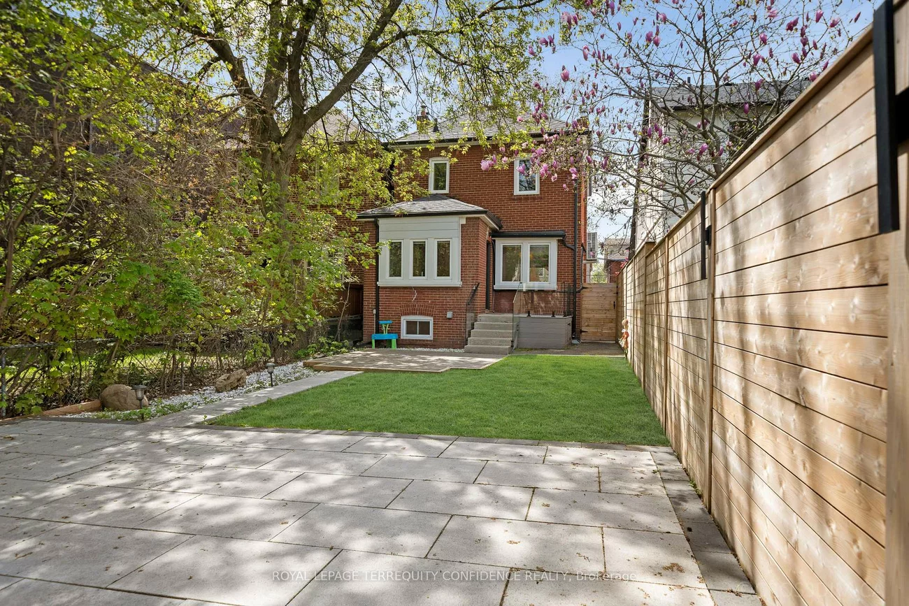 68, Cranbrooke, Lawrence Park North, Toronto