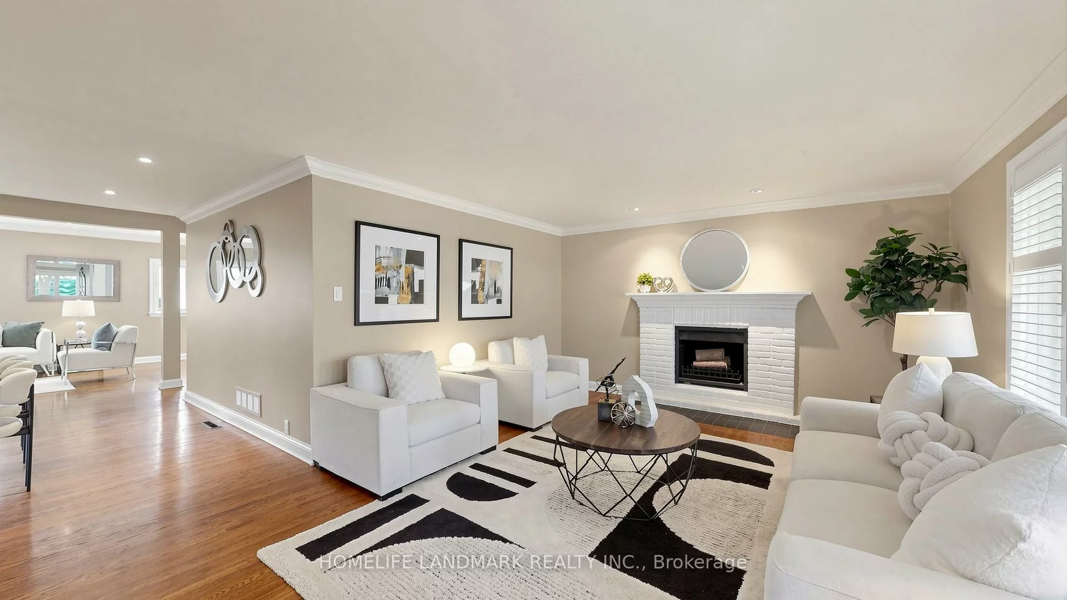 27, Quincy, Henry Farm, Toronto