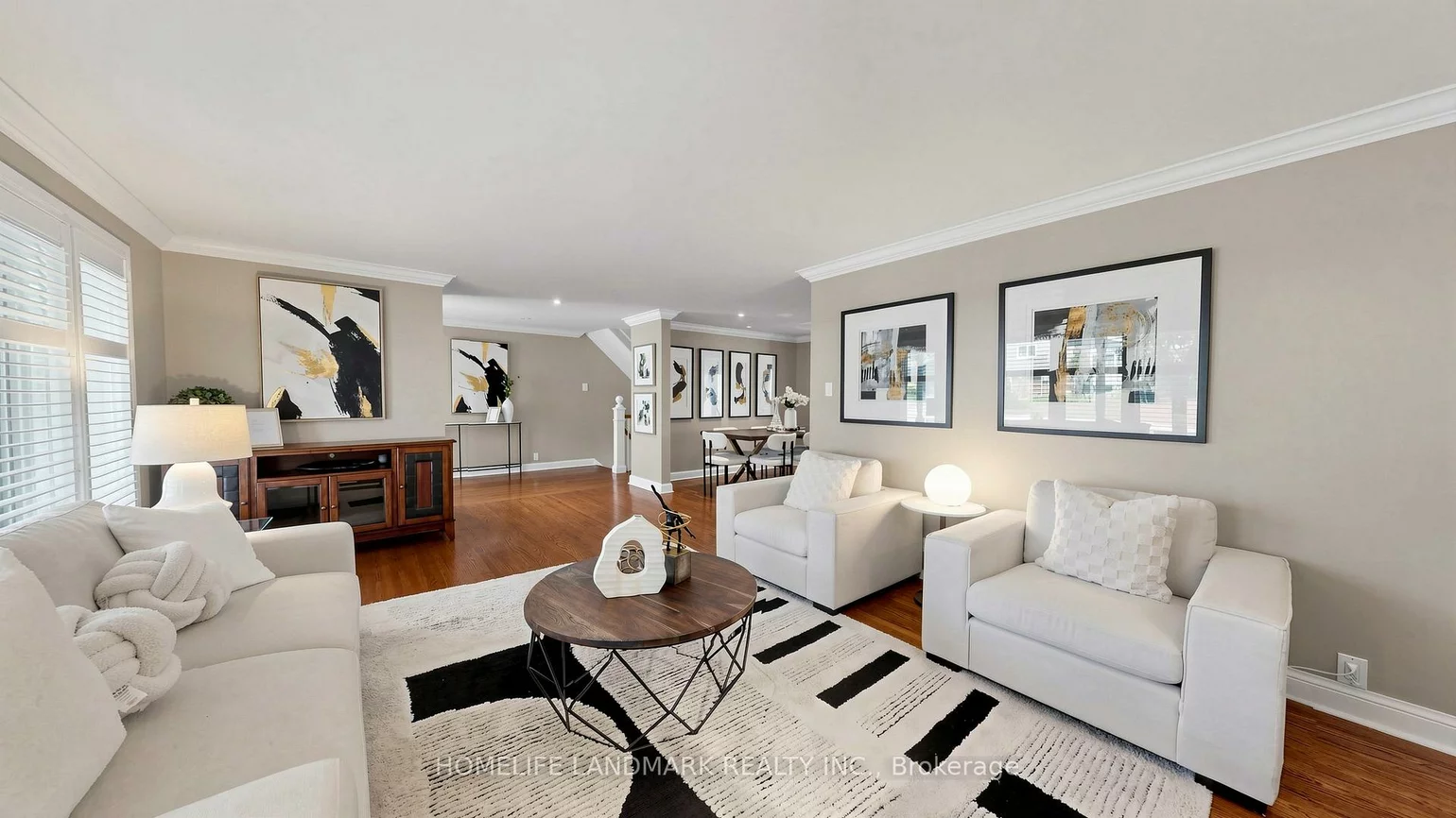 27, Quincy, Henry Farm, Toronto