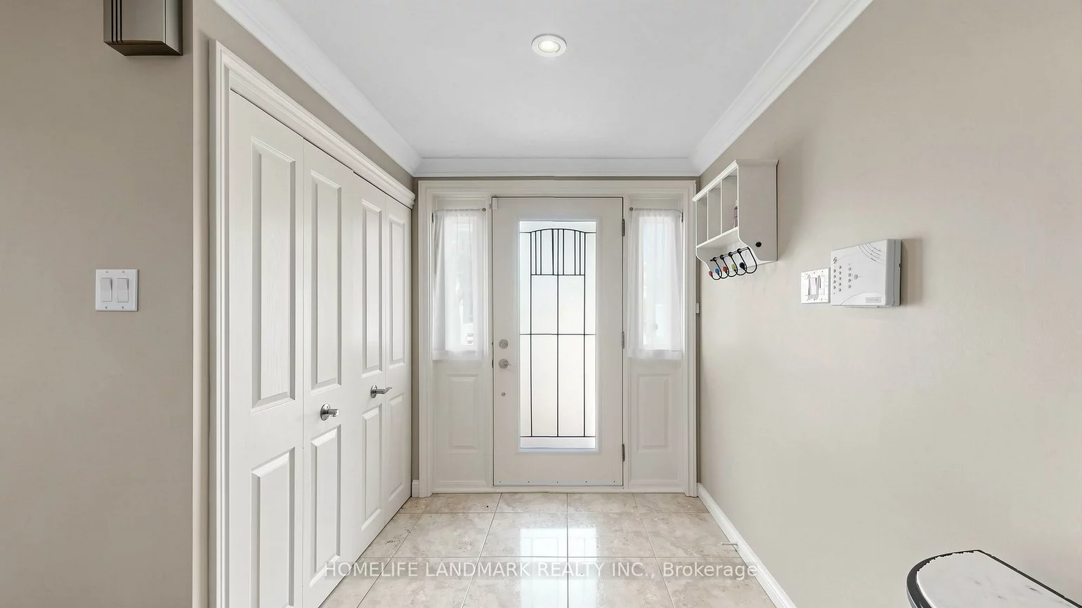 27, Quincy, Henry Farm, Toronto