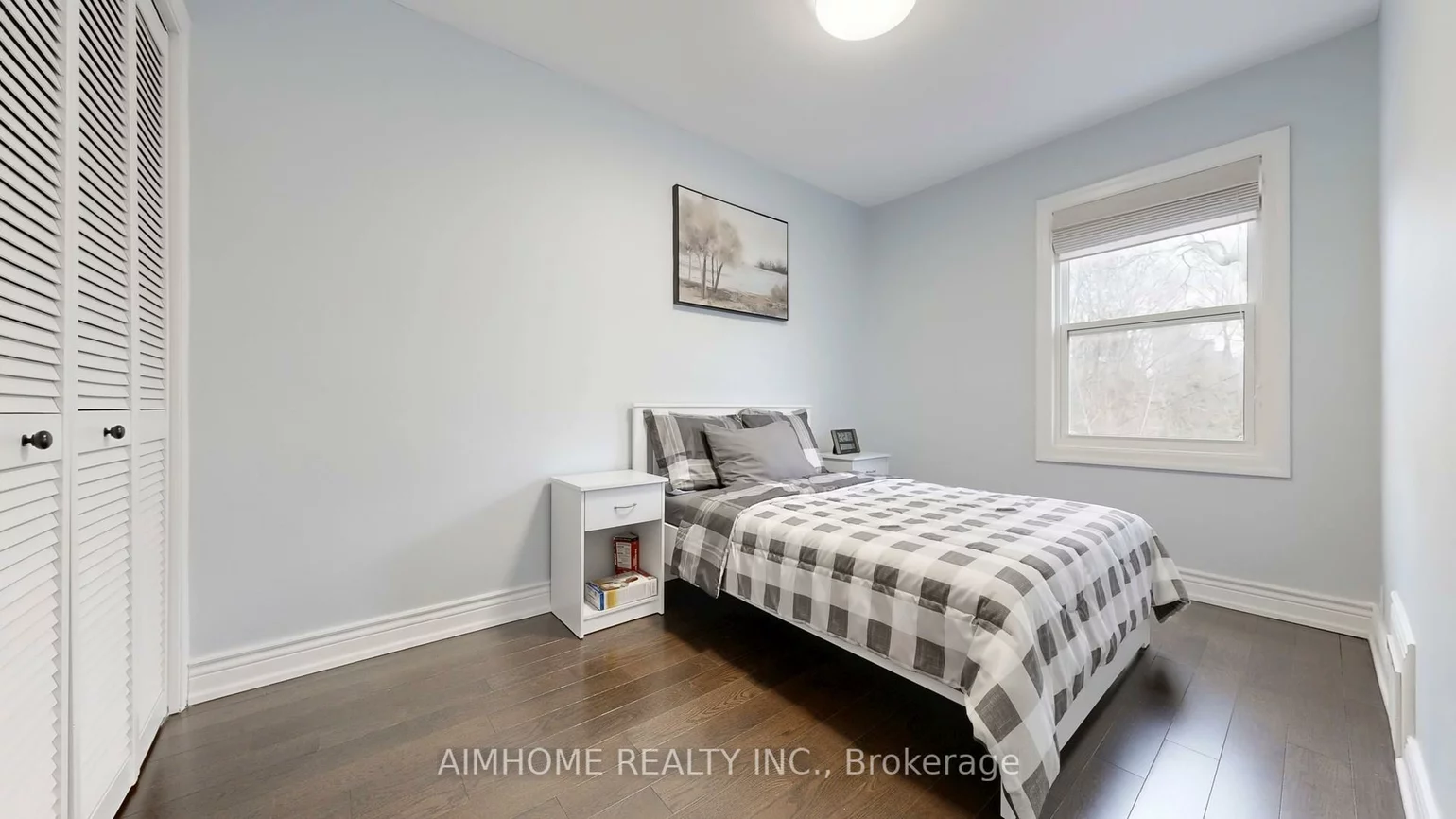 39, Brentcliffe, Leaside, Toronto