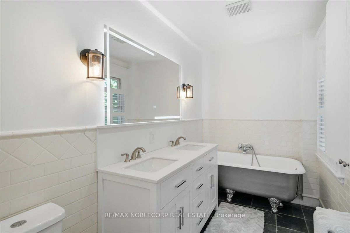 38, Glenrose, Rosedale-Moore Park, Toronto