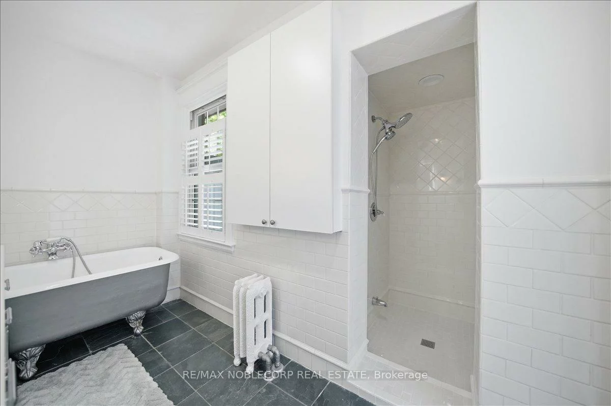 38, Glenrose, Rosedale-Moore Park, Toronto