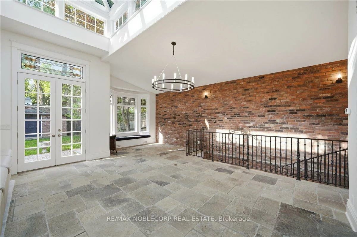 38, Glenrose, Rosedale-Moore Park, Toronto