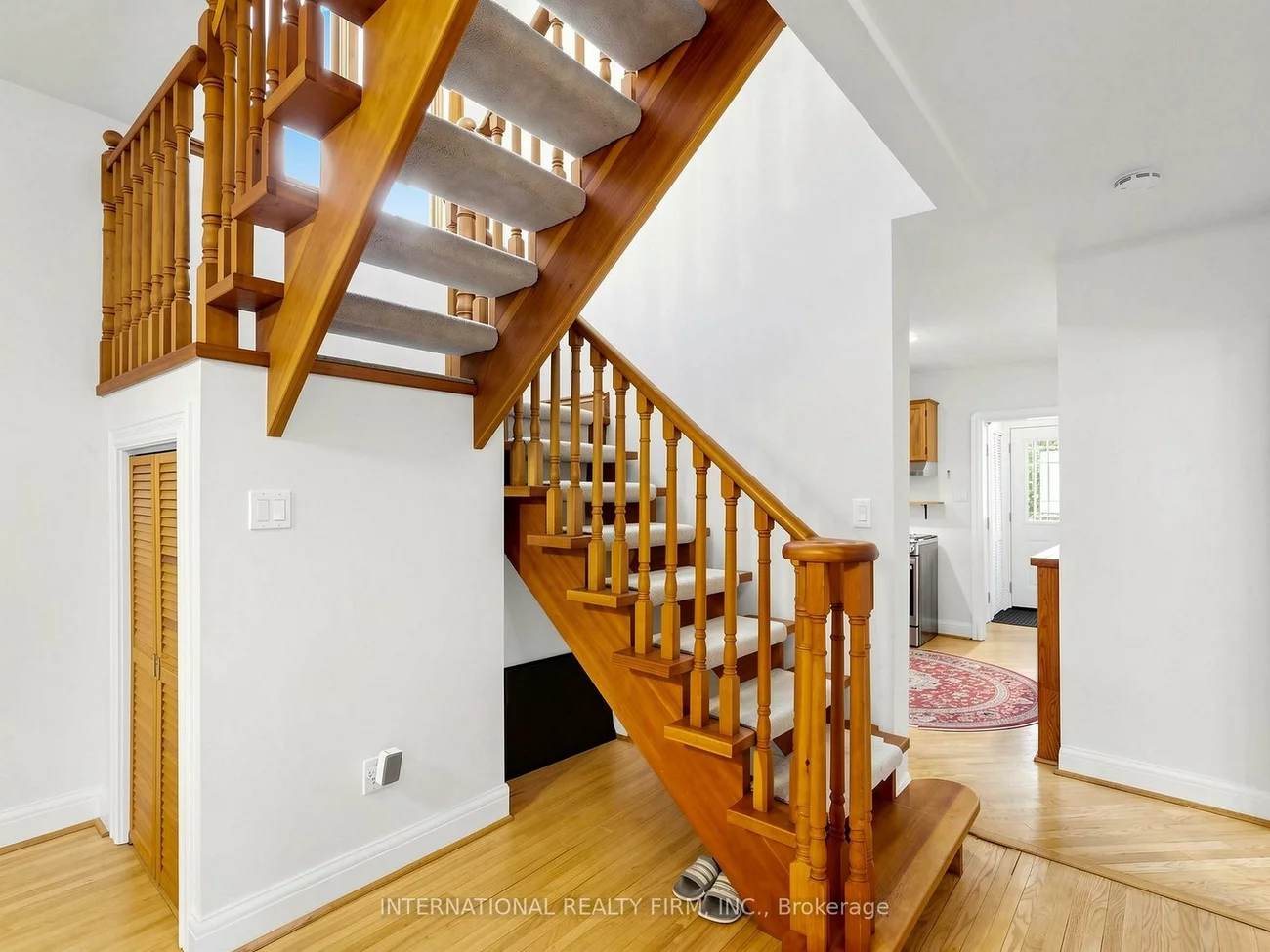 200, Burndale, Lansing-Westgate, Toronto