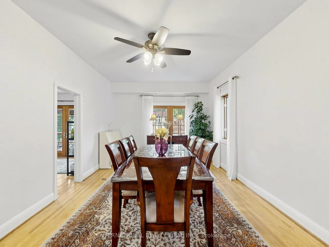 200, Burndale, Lansing-Westgate, Toronto
