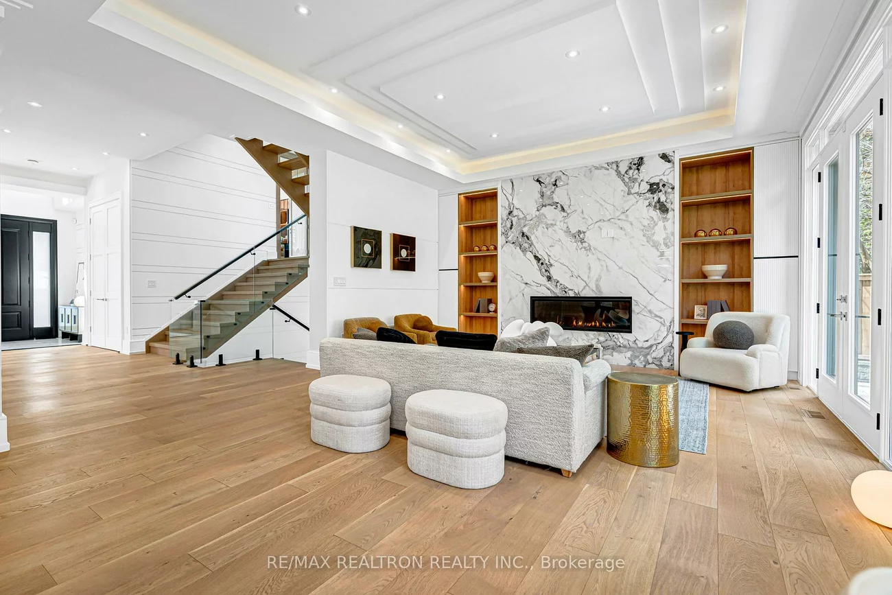16, Ballyronan, Banbury-Don Mills, Toronto