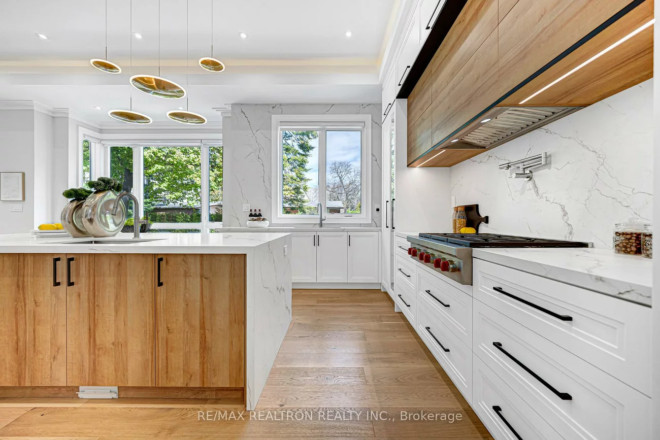 16, Ballyronan, Banbury-Don Mills, Toronto