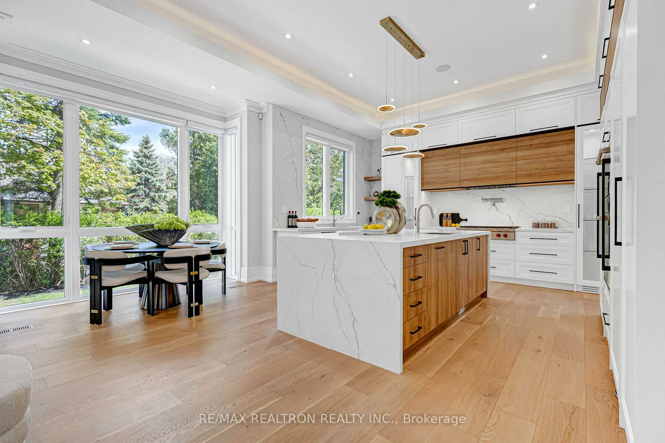 16, Ballyronan, Banbury-Don Mills, Toronto