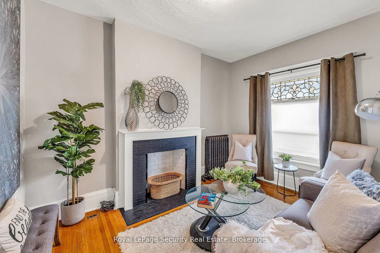 667, Ossington, Palmerston-Little Italy, Toronto