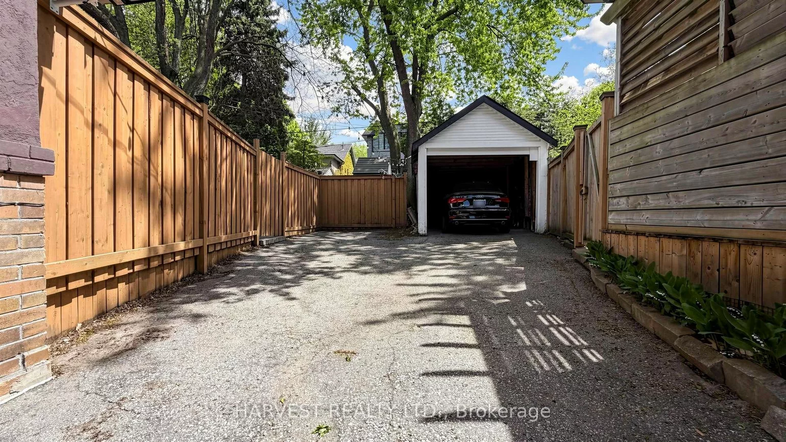 49, Chudleigh, Lawrence Park South, Toronto