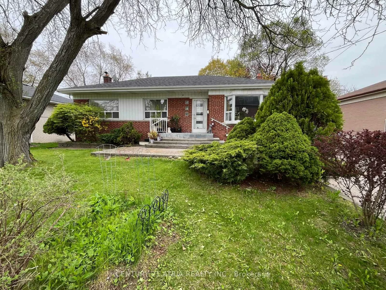 37, Tefley, Newtonbrook West, Toronto
