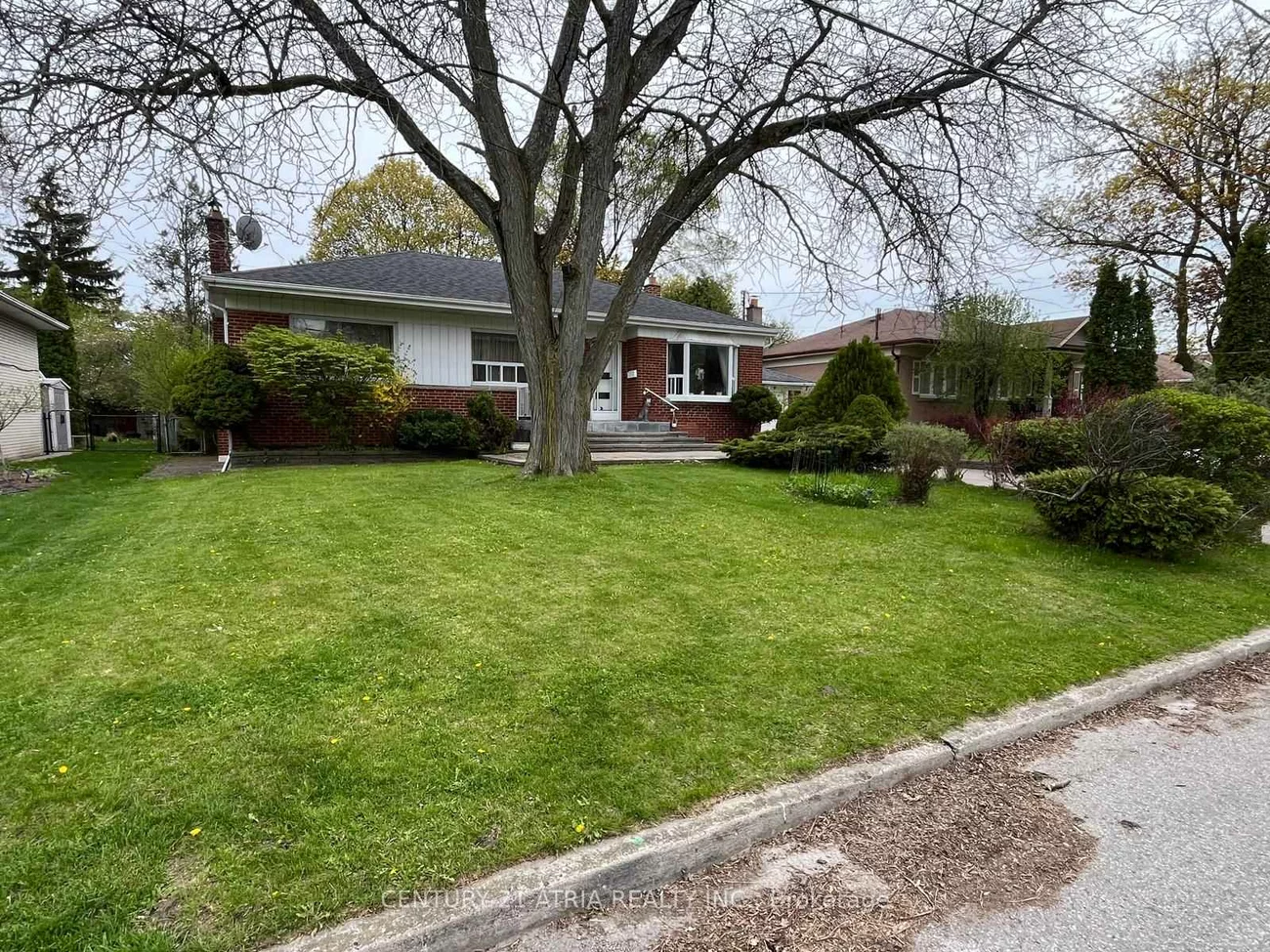 37, Tefley, Newtonbrook West, Toronto