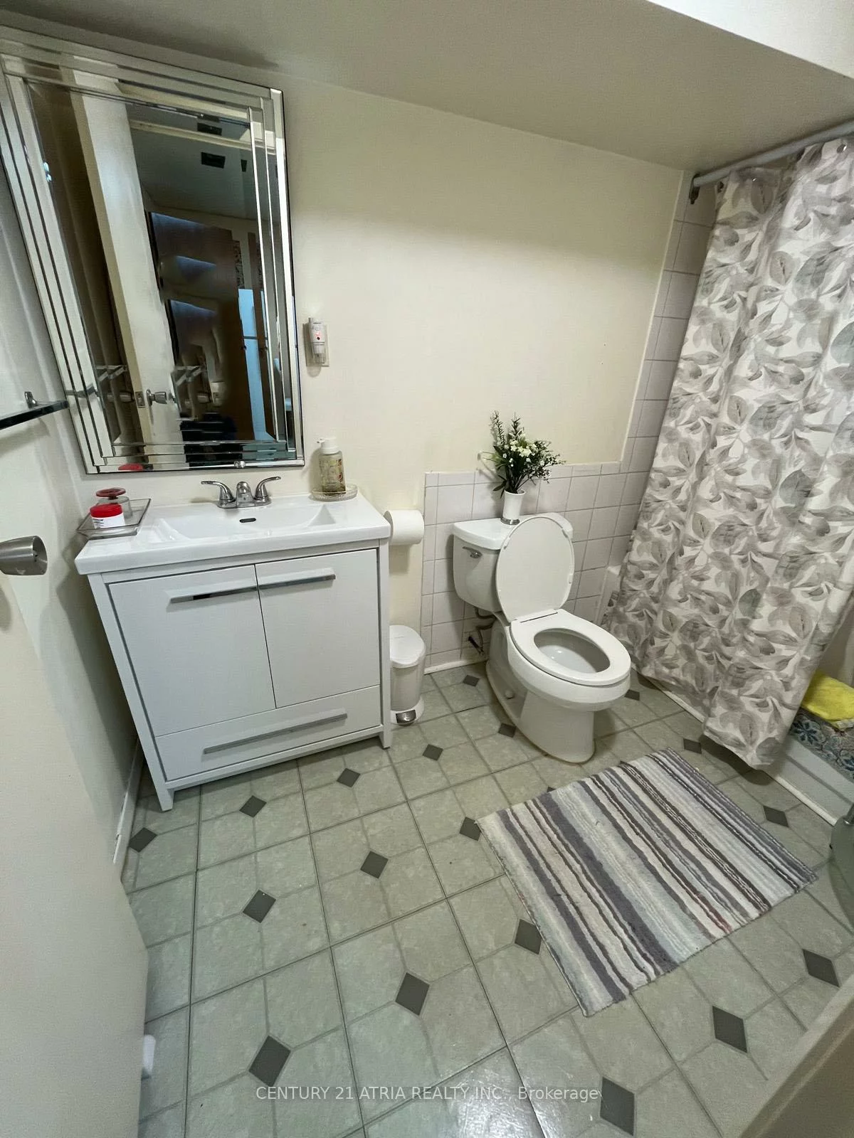 37, Tefley, Newtonbrook West, Toronto