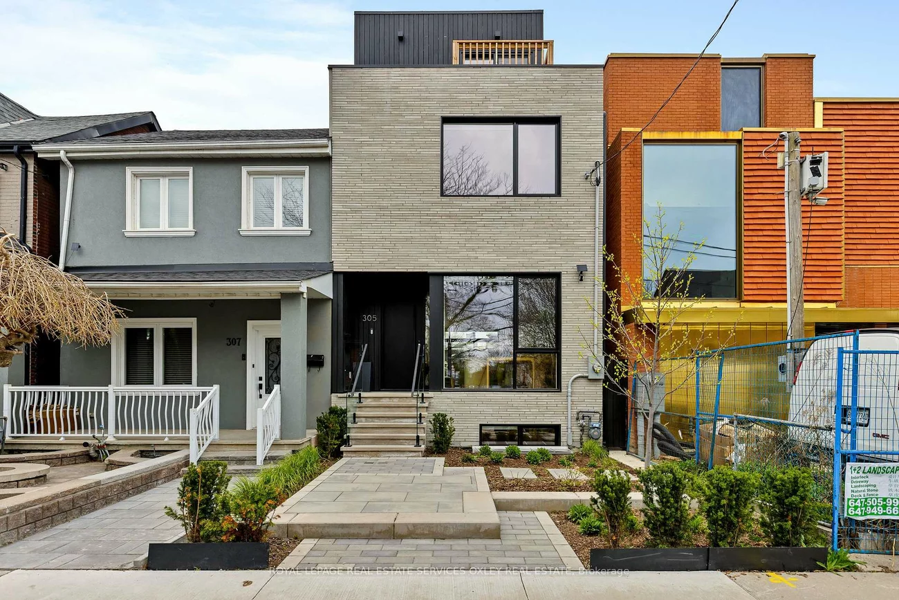 305, Manning, Trinity-Bellwoods, Toronto