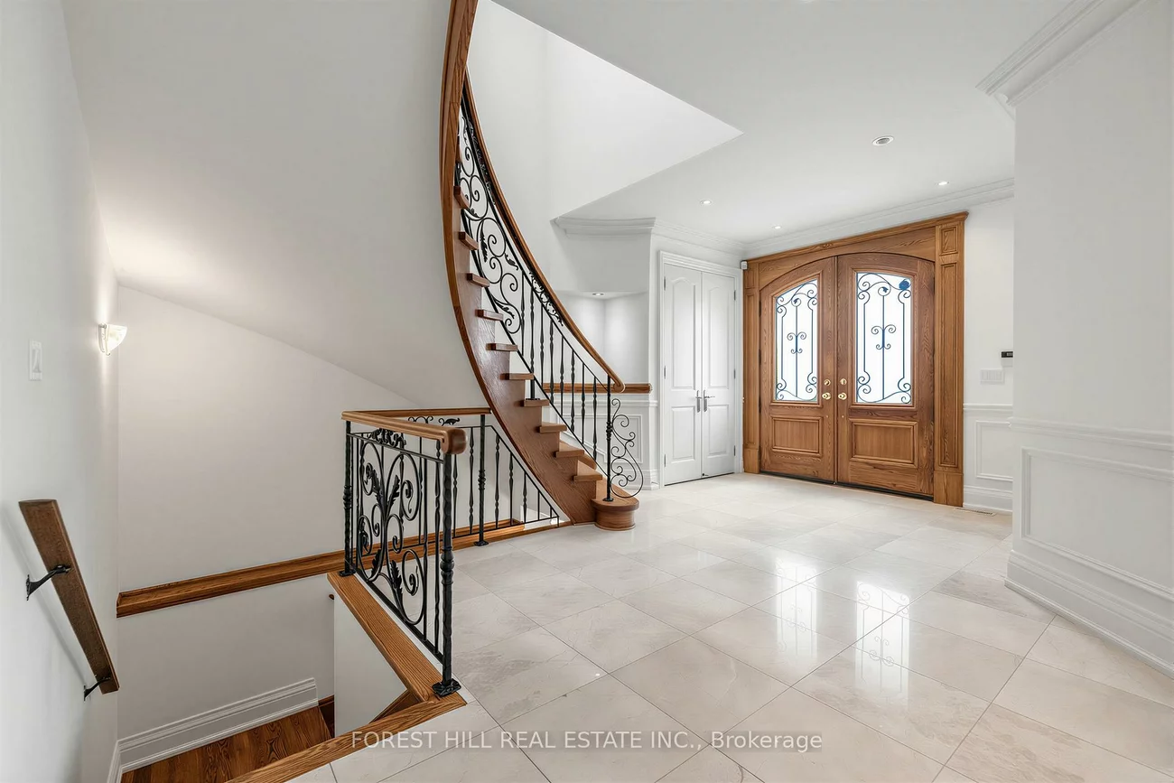 131, Estelle, Willowdale East, Toronto