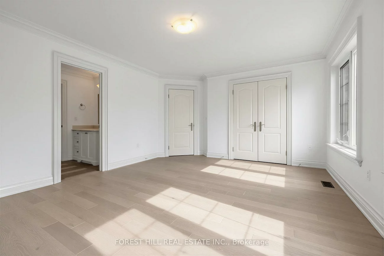 131, Estelle, Willowdale East, Toronto