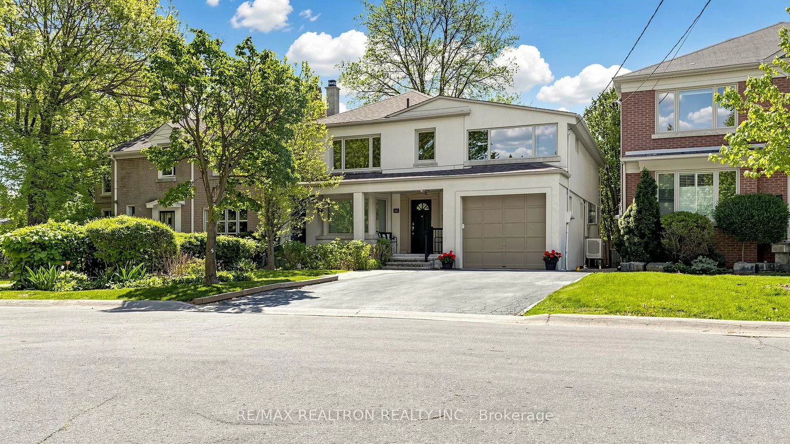 239, Sandringham, Lansing-Westgate, Toronto
