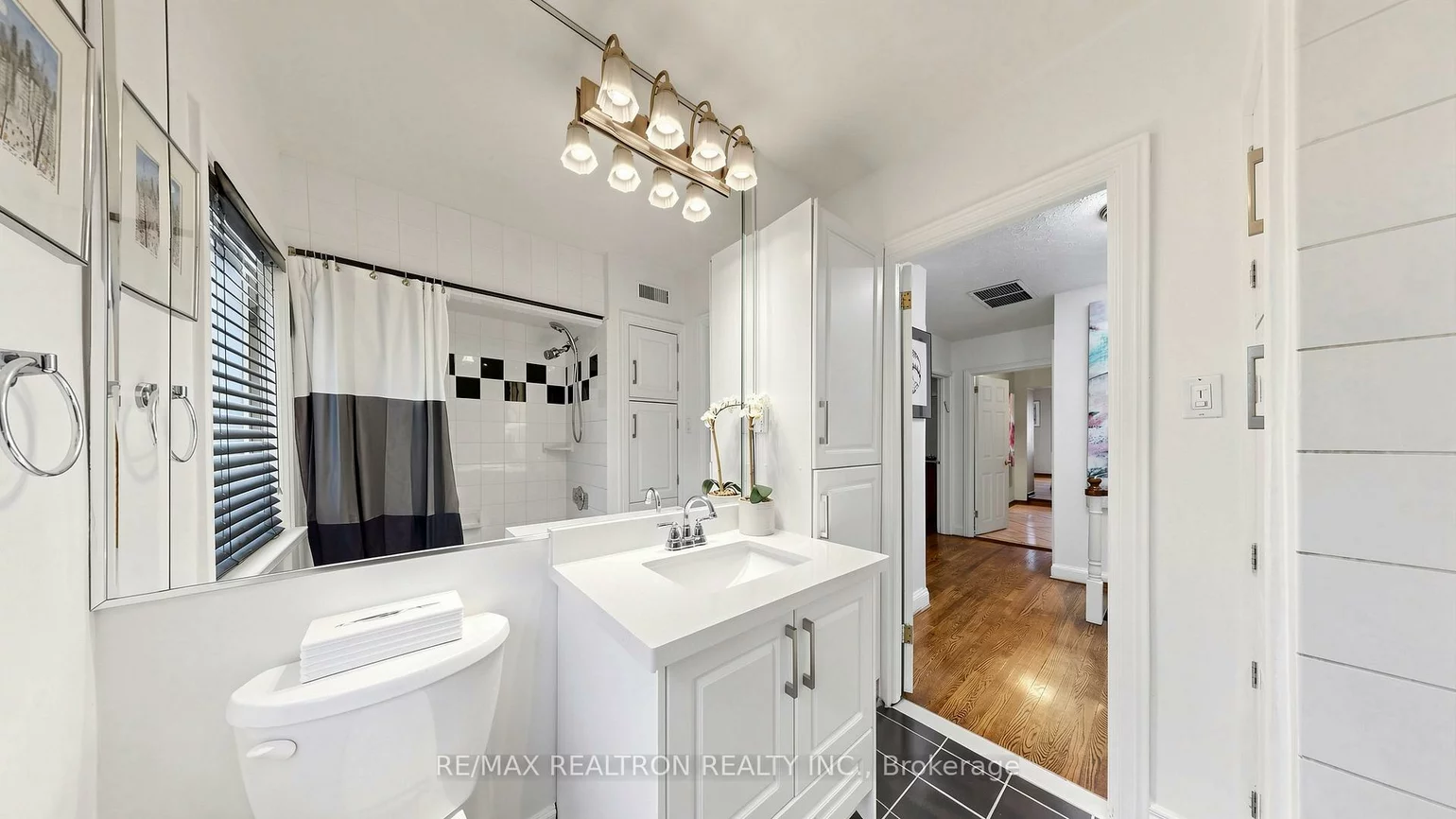 239, Sandringham, Lansing-Westgate, Toronto
