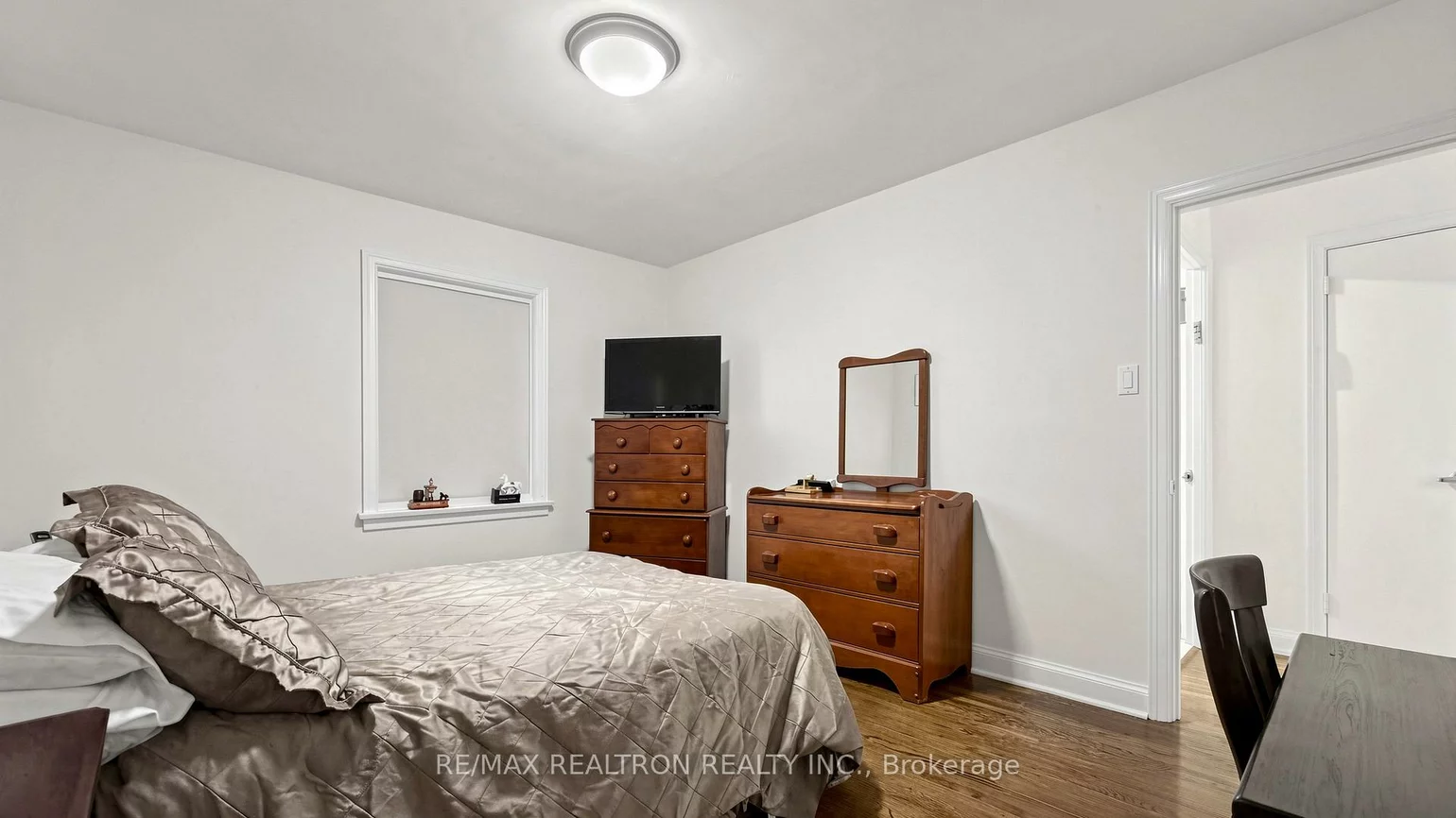 239, Sandringham, Lansing-Westgate, Toronto