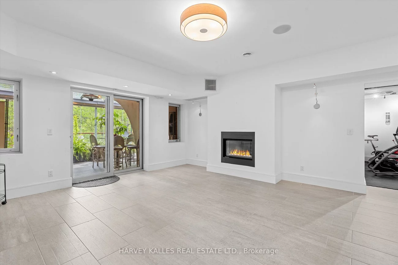 51, Hi Mount, Bayview Village, Toronto
