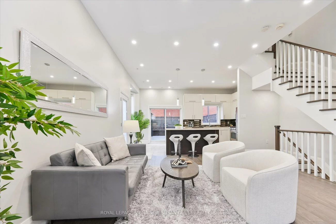 110, Tisdale, Victoria Village, Toronto