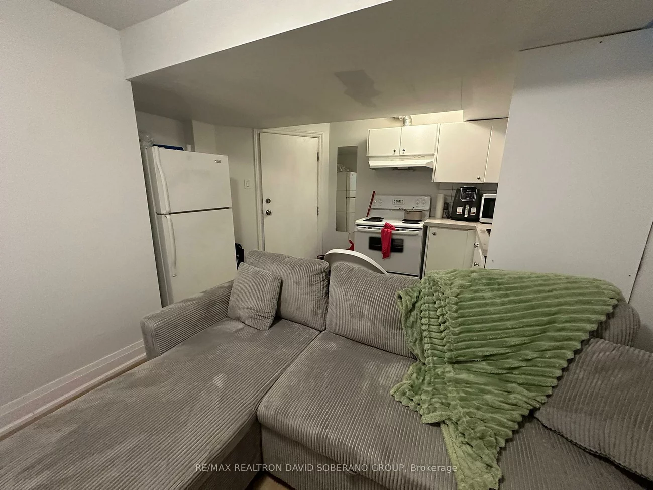 35, Almore, Clanton Park, Toronto