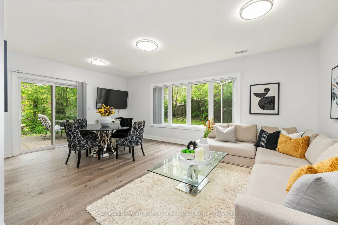 35, Almore, Clanton Park, Toronto