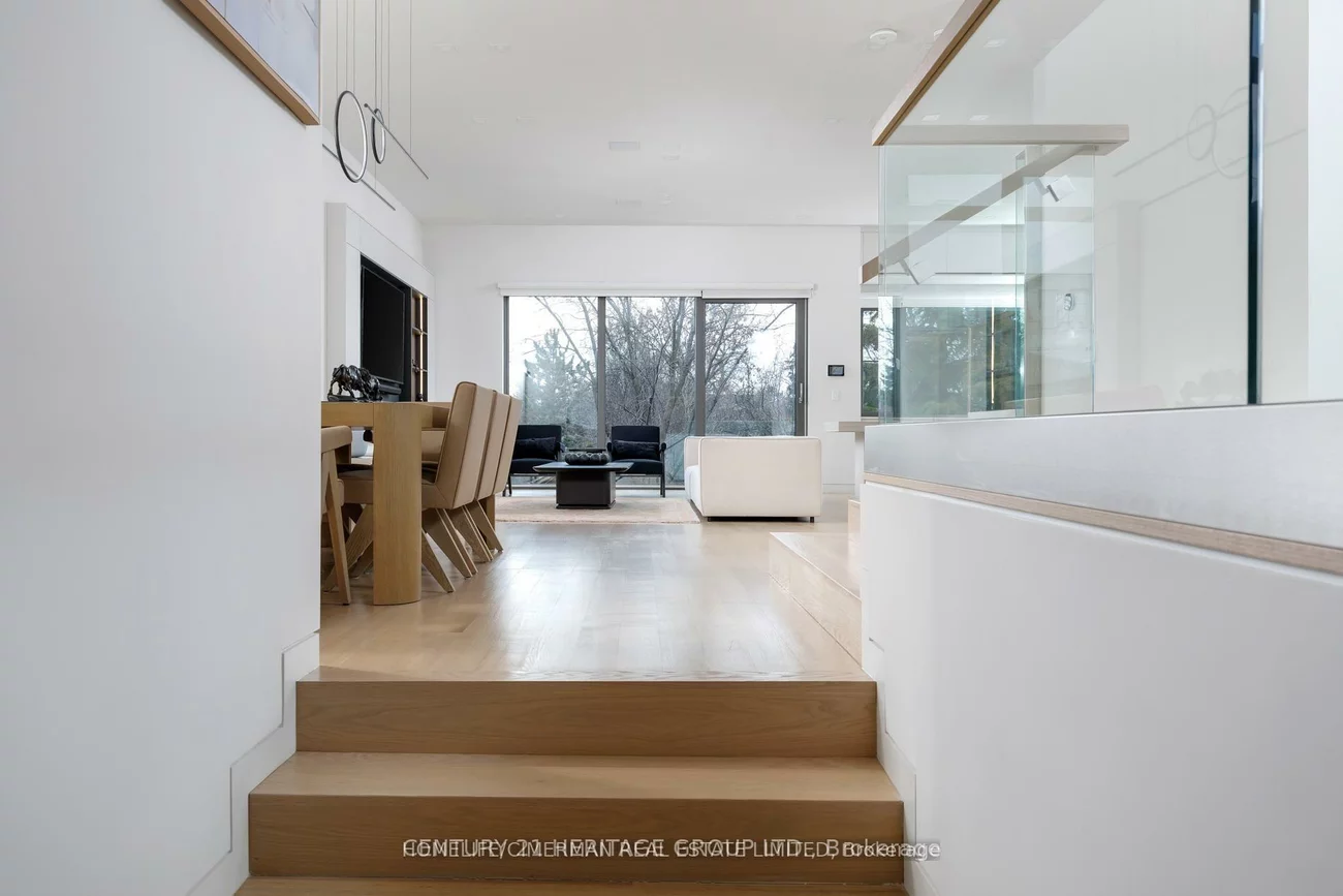 21, Farrell, Willowdale West, Toronto