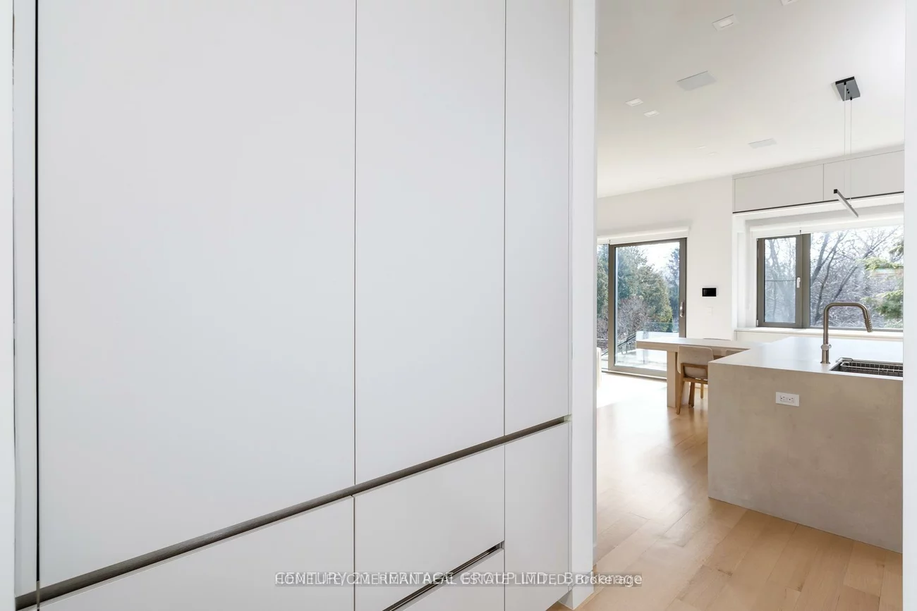 21, Farrell, Willowdale West, Toronto