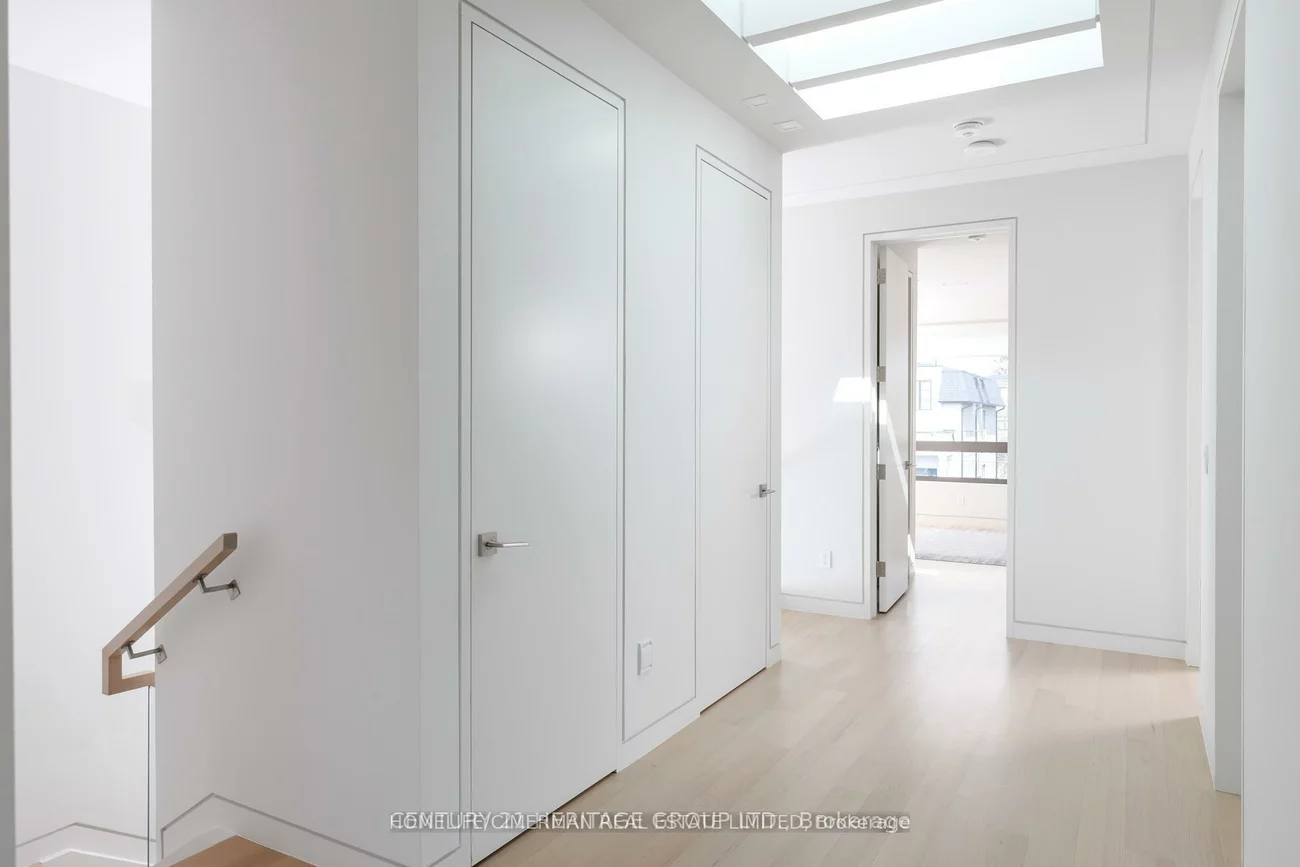 21, Farrell, Willowdale West, Toronto