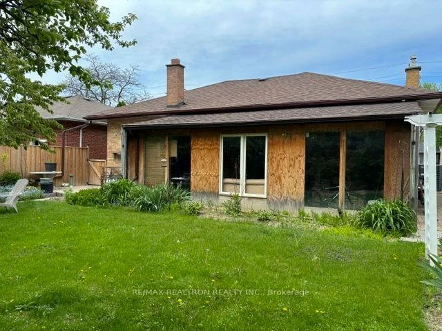 97, Overbrook, Bathurst Manor, Toronto
