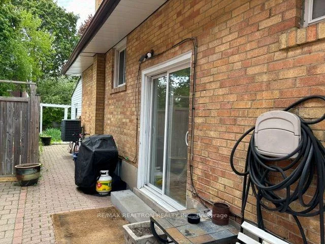 97, Overbrook, Bathurst Manor, Toronto
