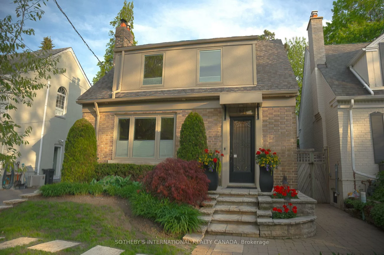 51, Fairfield, Mount Pleasant East, Toronto