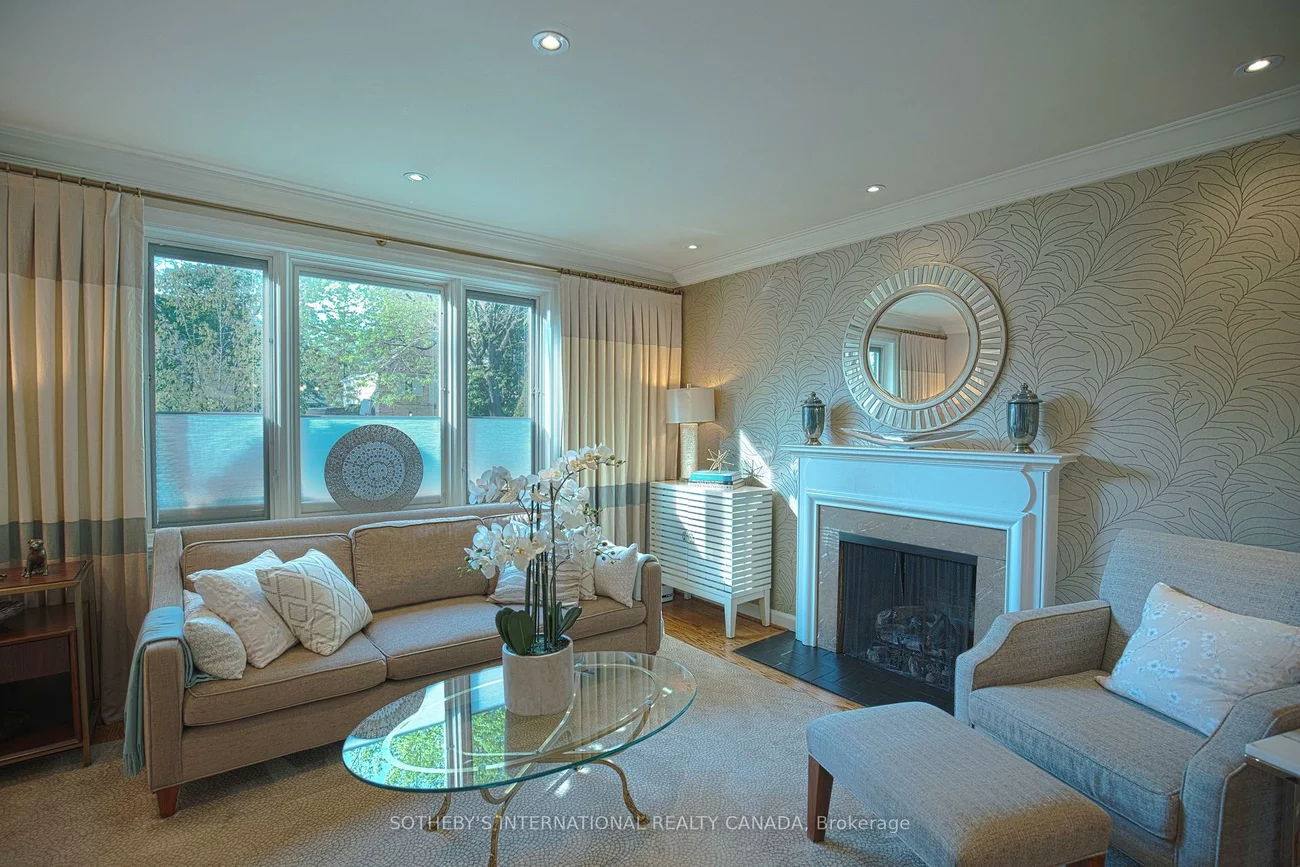51, Fairfield, Mount Pleasant East, Toronto