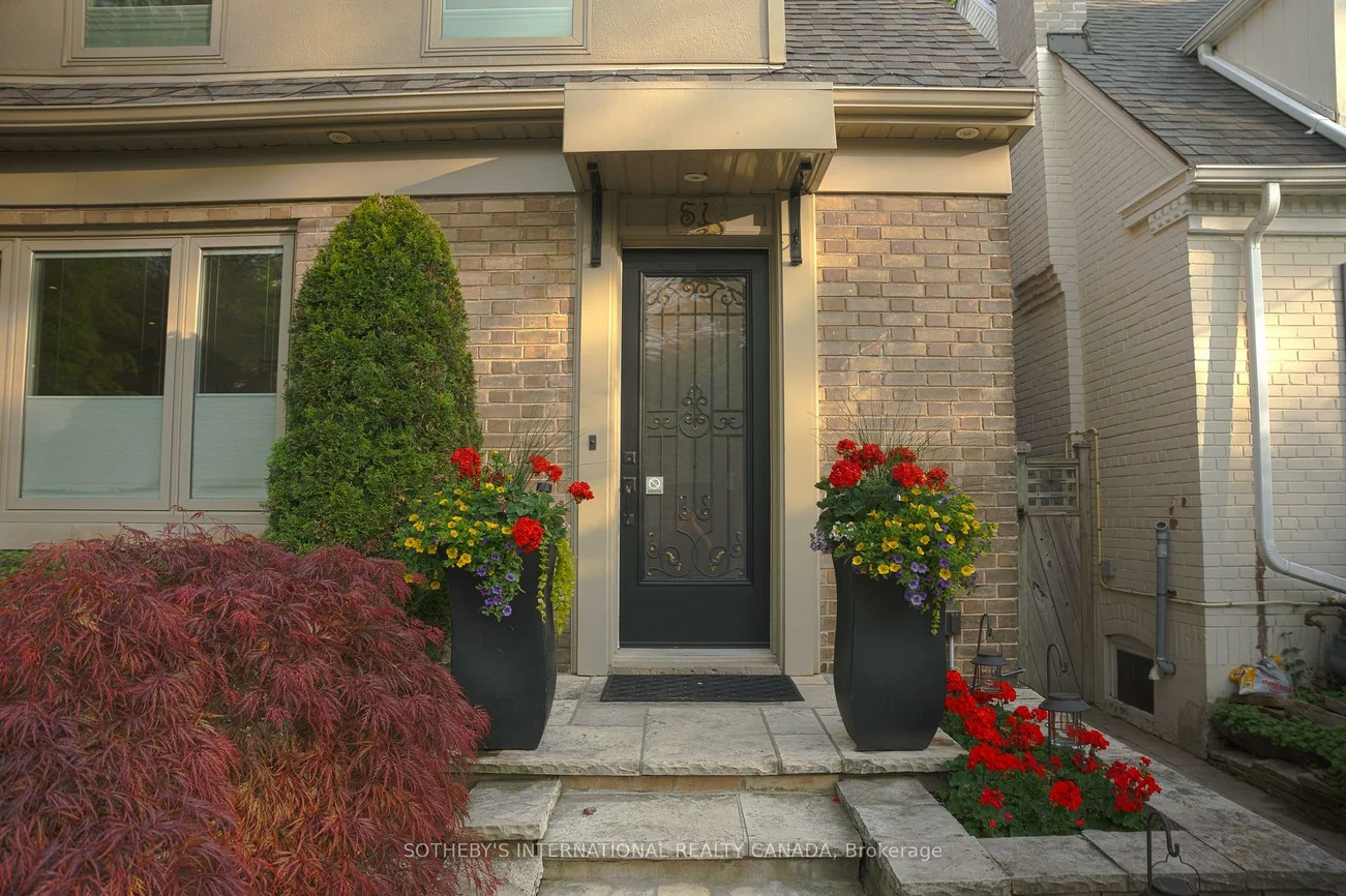 51, Fairfield, Mount Pleasant East, Toronto