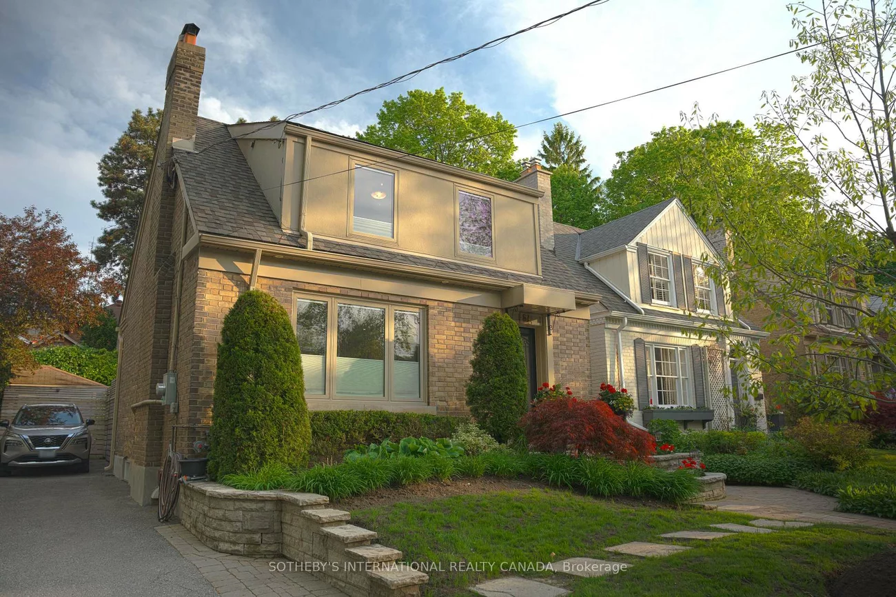 51, Fairfield, Mount Pleasant East, Toronto