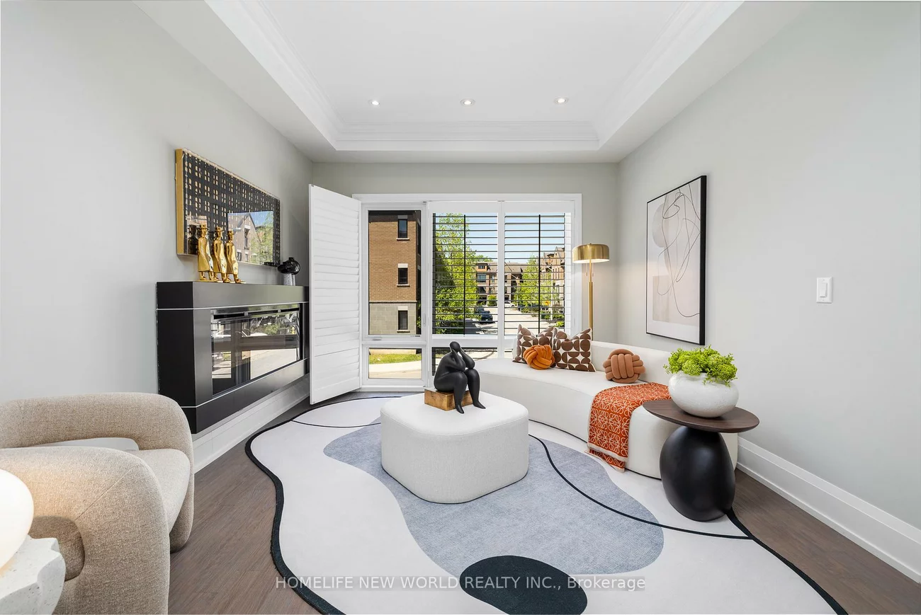 57, Kenneth Wood, Newtonbrook East, Toronto
