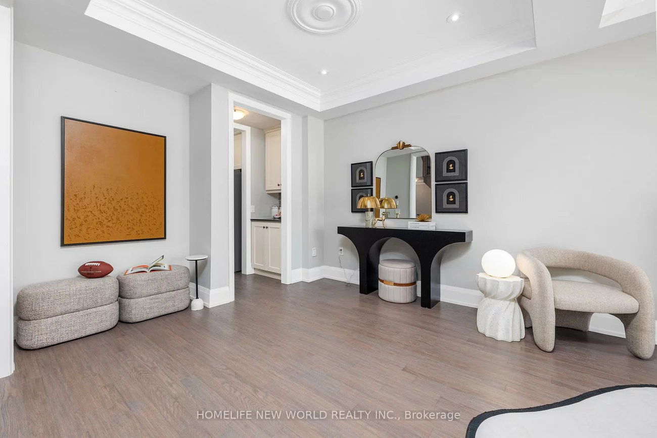 57, Kenneth Wood, Newtonbrook East, Toronto