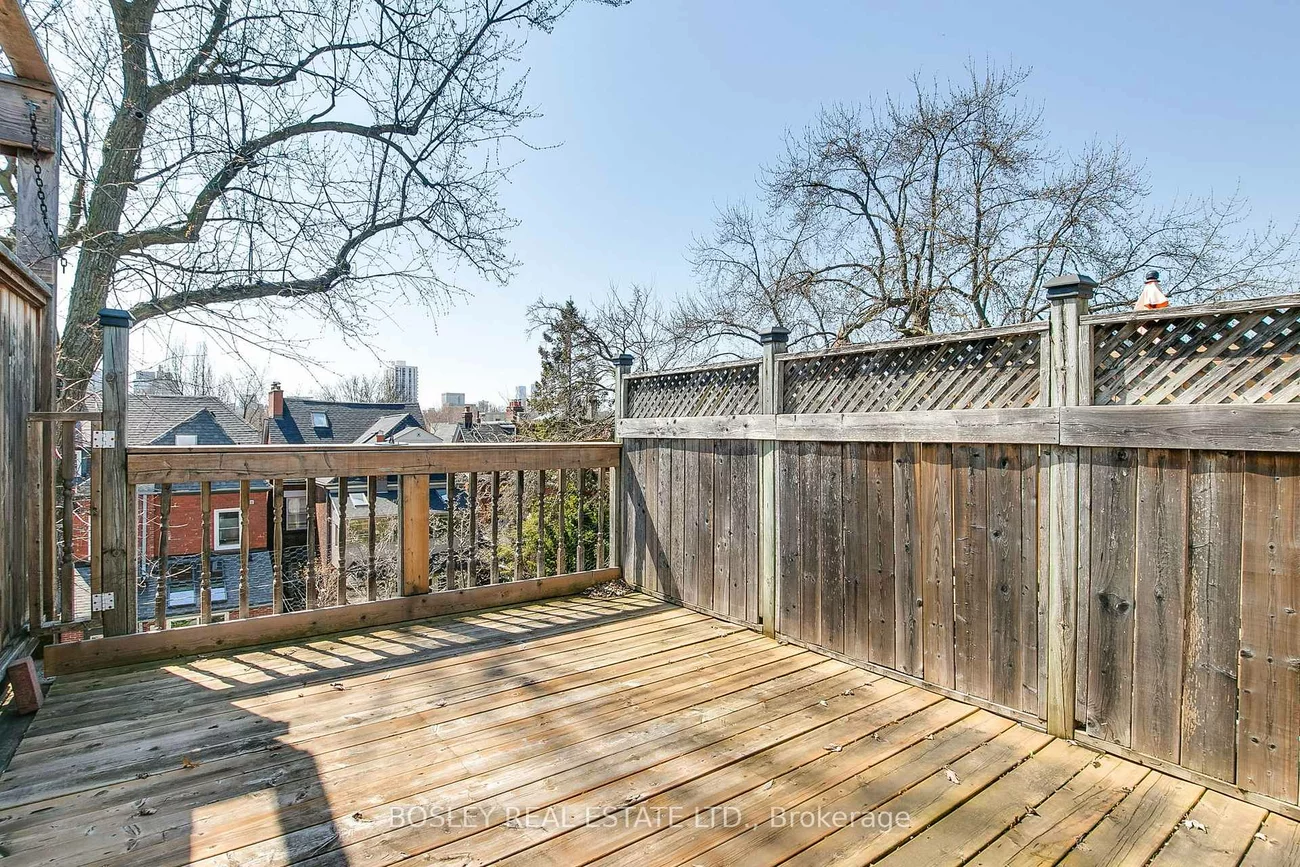 25, Salisbury, Cabbagetown-South St. James Town, Toronto