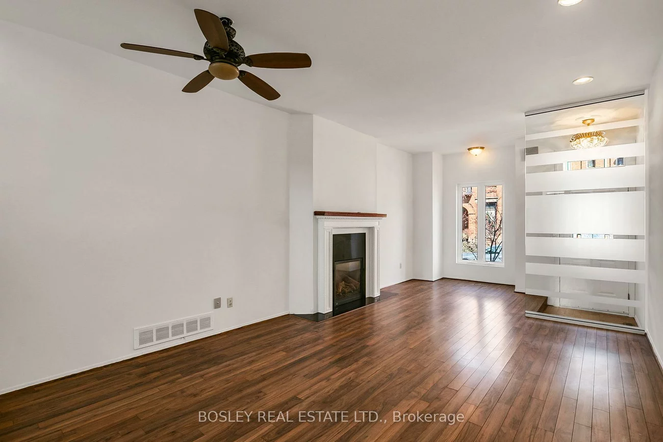 25, Salisbury, Cabbagetown-South St. James Town, Toronto