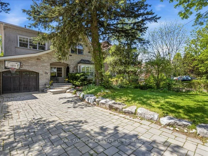 44, Gwendolen, Lansing-Westgate, Toronto