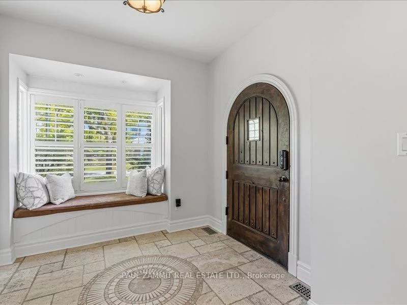44, Gwendolen, Lansing-Westgate, Toronto