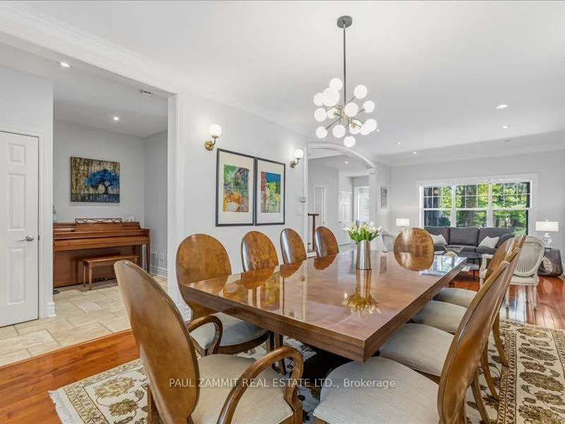 44, Gwendolen, Lansing-Westgate, Toronto