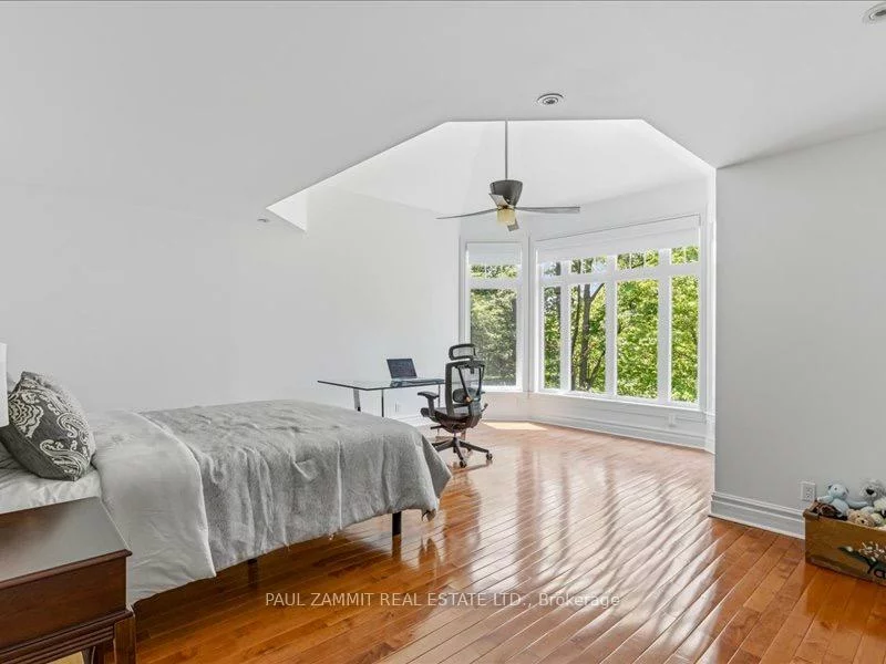 44, Gwendolen, Lansing-Westgate, Toronto