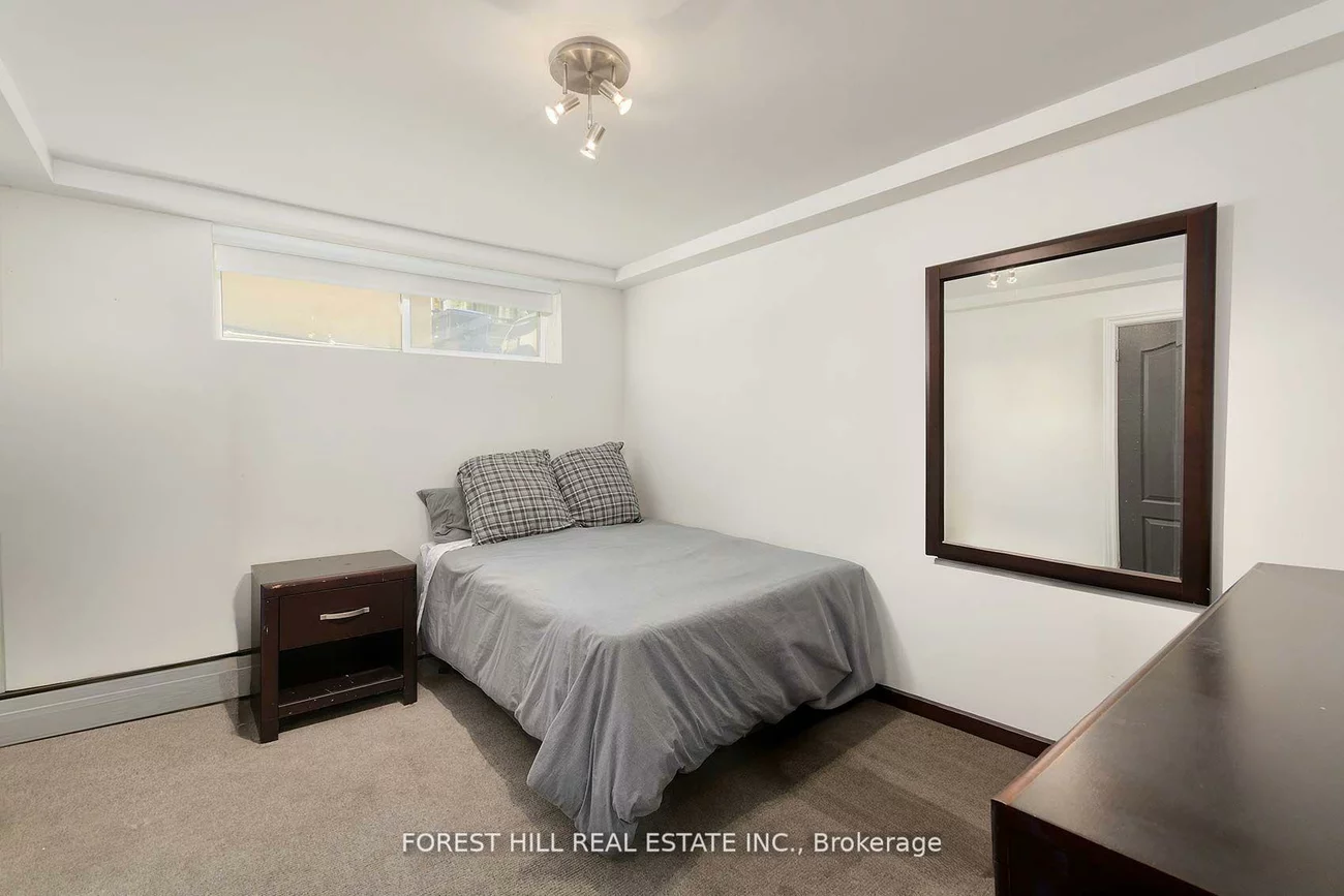 34, Forest Ridge, Forest Hill North, Toronto