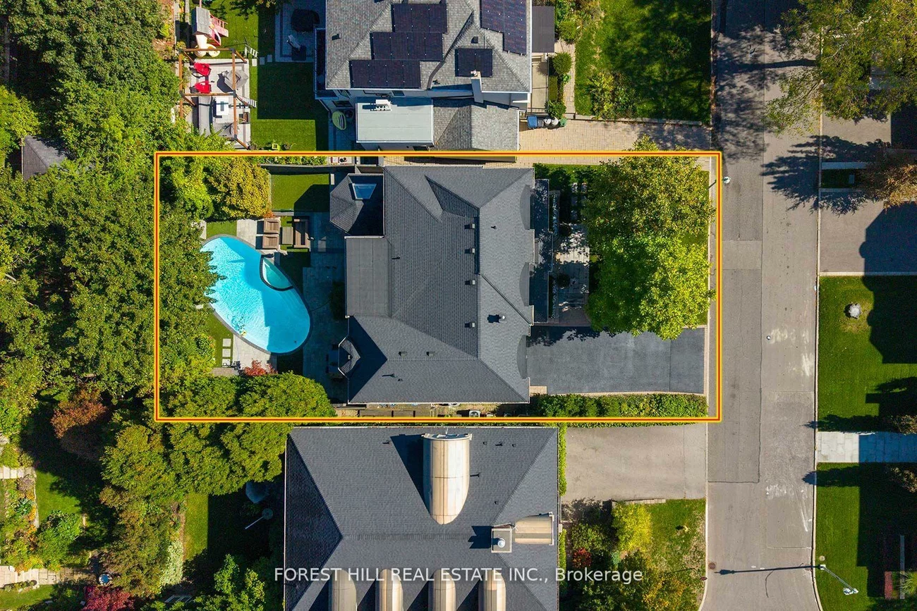 34, Forest Ridge, Forest Hill North, Toronto